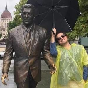 Meet your Posher, Vincent